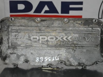 Купить 1319558g в Астрахани. Крышка головки блока клапанного механизма DAF 95
