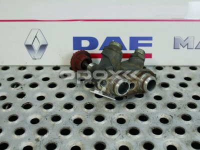 Купить 1694588g в Астрахани. Насос ручной подкачки топлива DAF